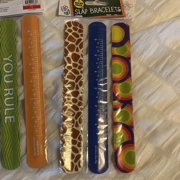 Ruler slap bracelets package of 40 - Picture 4 of 6